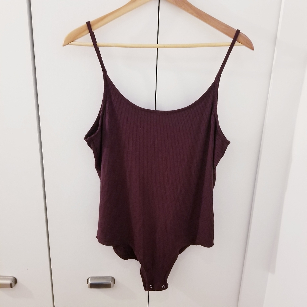 3/$45 American Eagle Burgundy Tank Bodysuit